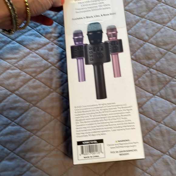 Core Wireless Bluetooth microphone/Karaoke - Picture 3 of 6